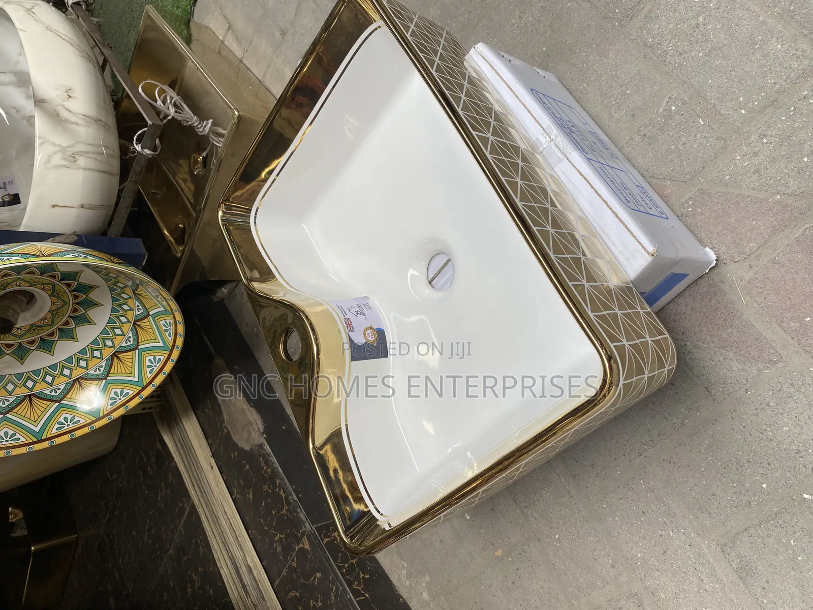 White and Gold Pedicure Basin