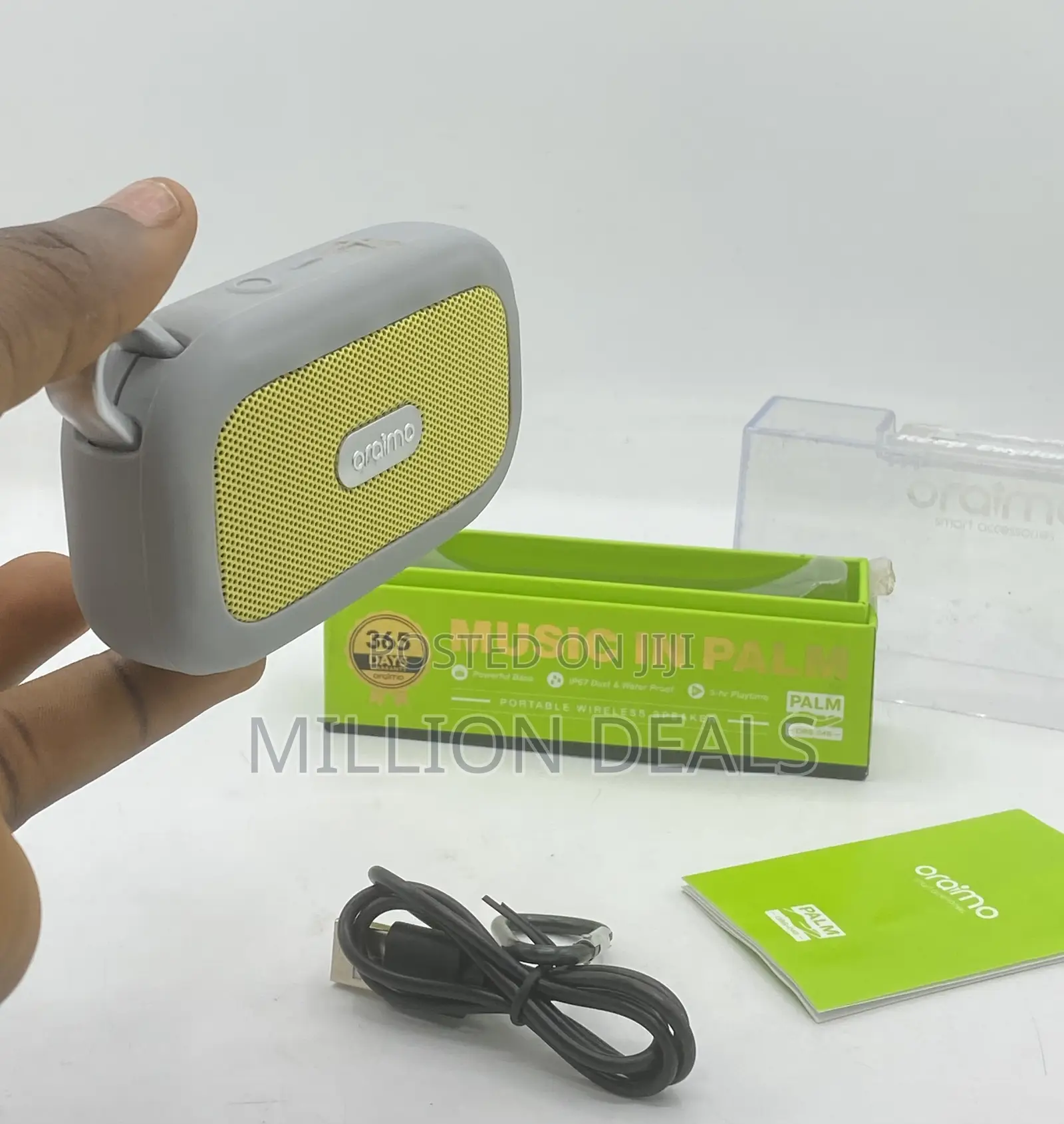 Simple Oraimo Mini Music in Palm Speaker Grey