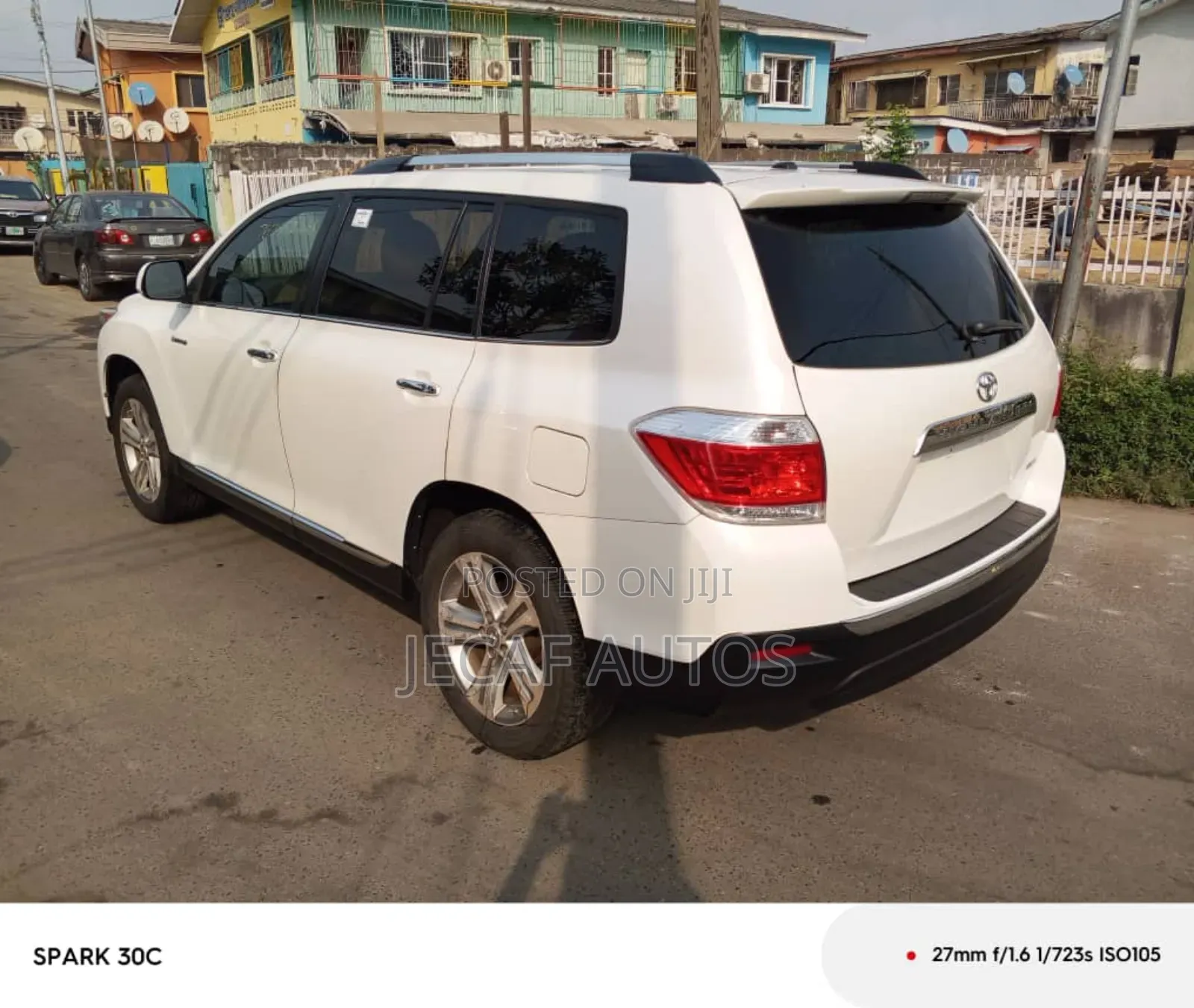 Toyota Highlander Limited 2012 White