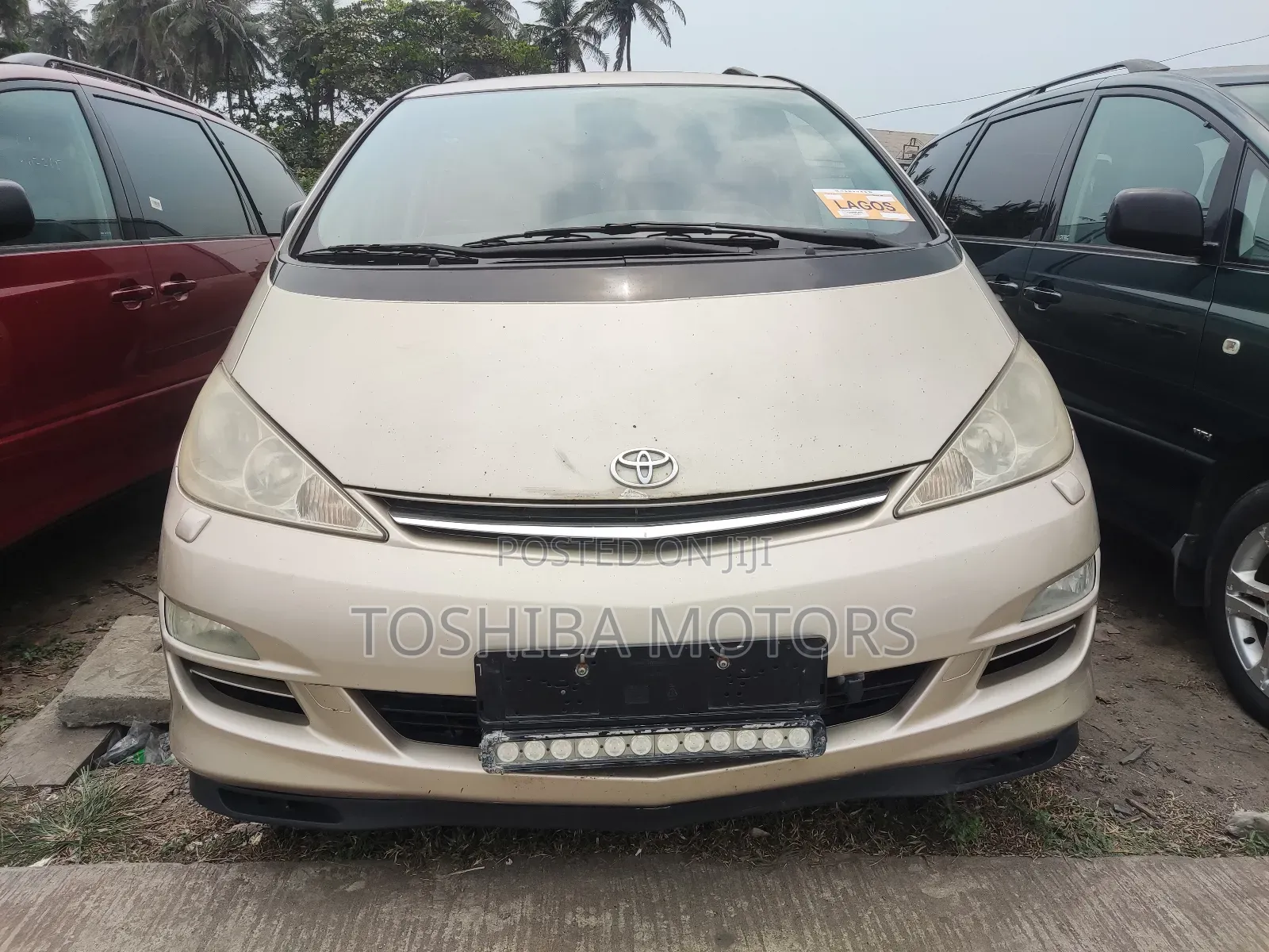 Toyota Previa 2005 Gold