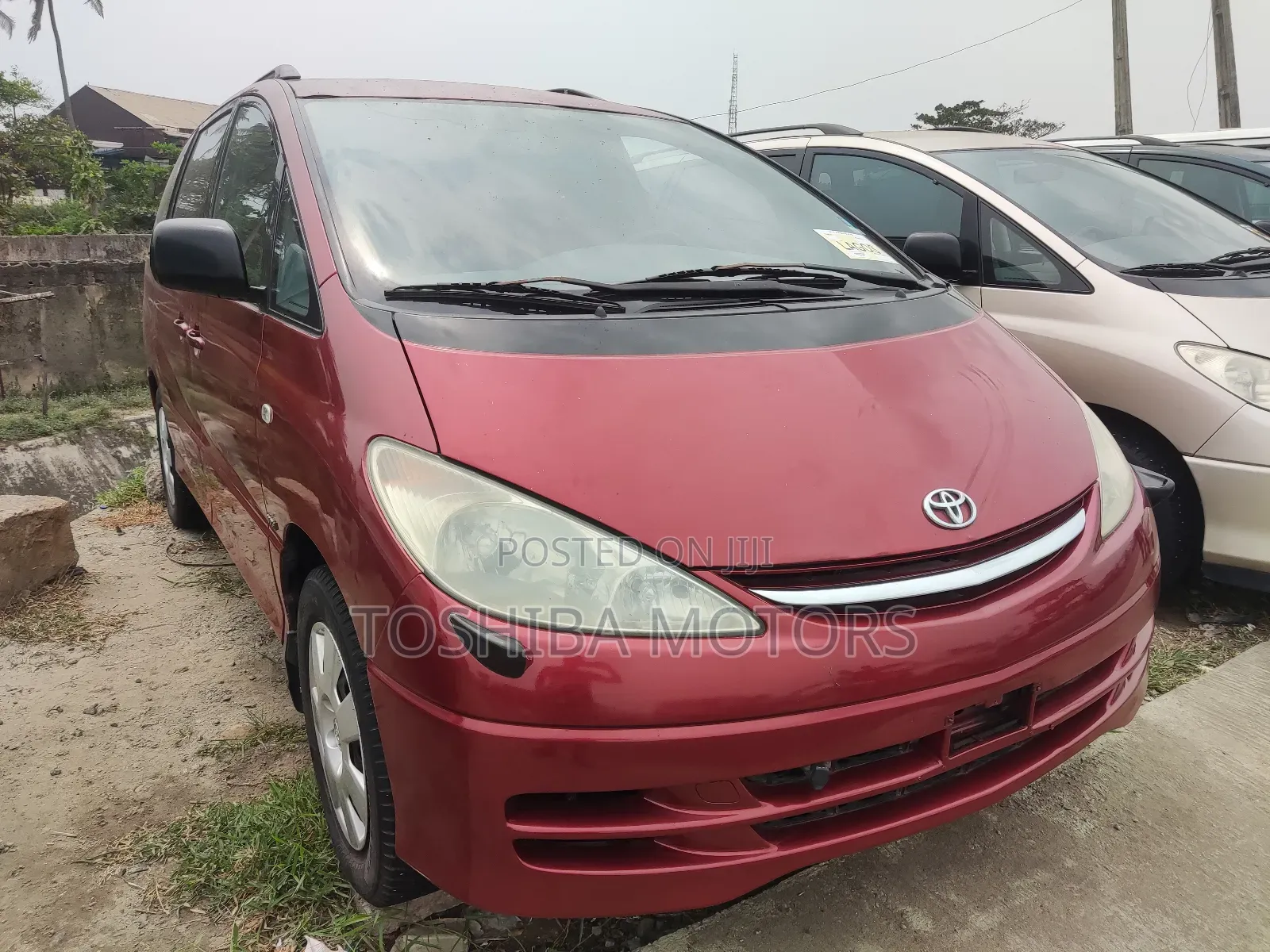 Toyota Previa 2003 Red