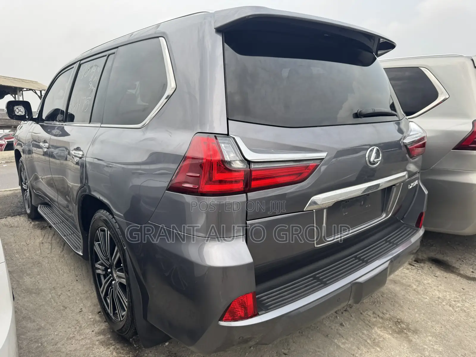 Lexus LX 570 AWD 2018 Gray