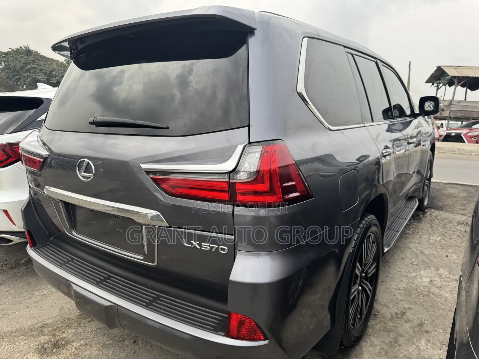 Lexus LX 570 AWD 2018 Gray