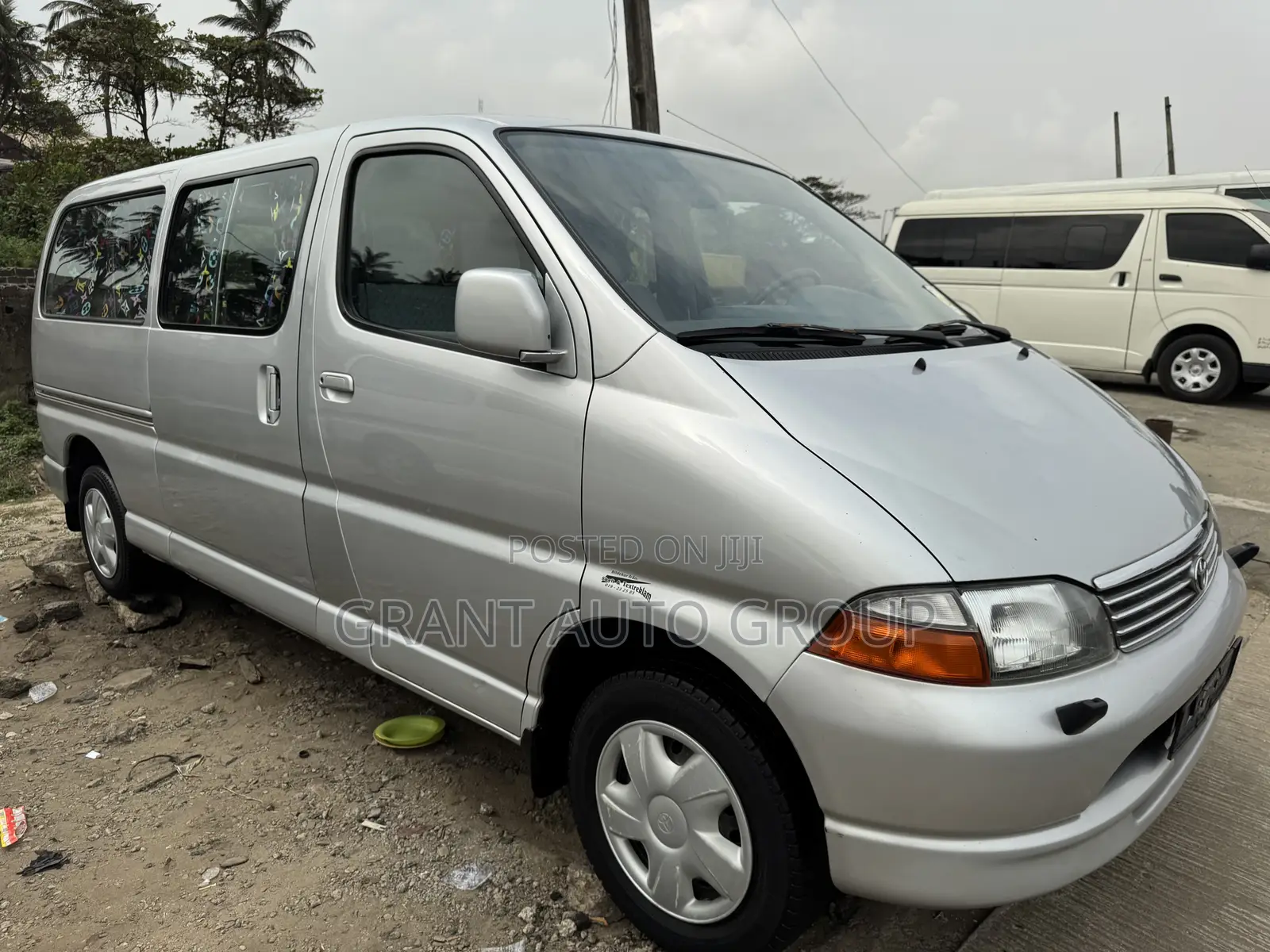 Toyota HiAce 2005 Silver