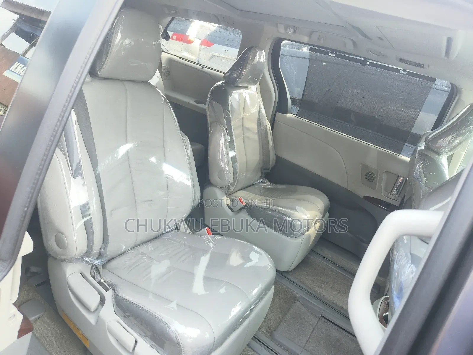 Toyota Sienna Limited 7 Passenger 2012 Gray