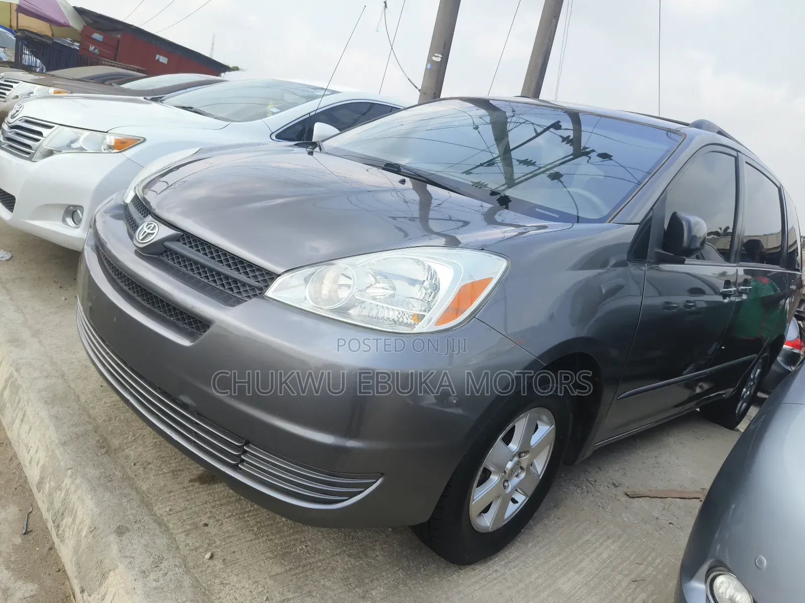 Toyota Sienna LE AWD 2005 Gray