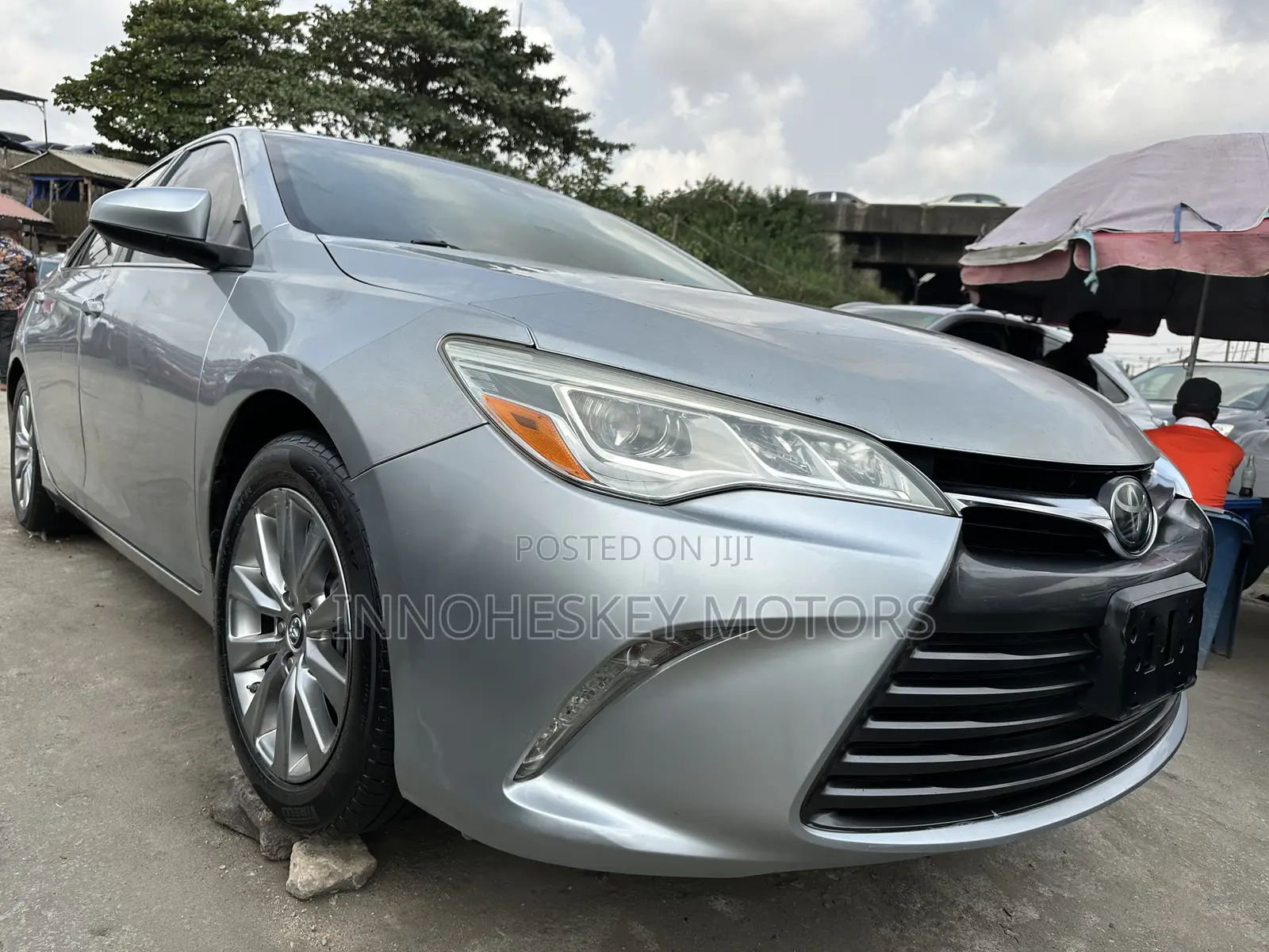 Toyota Camry 2016 Silver