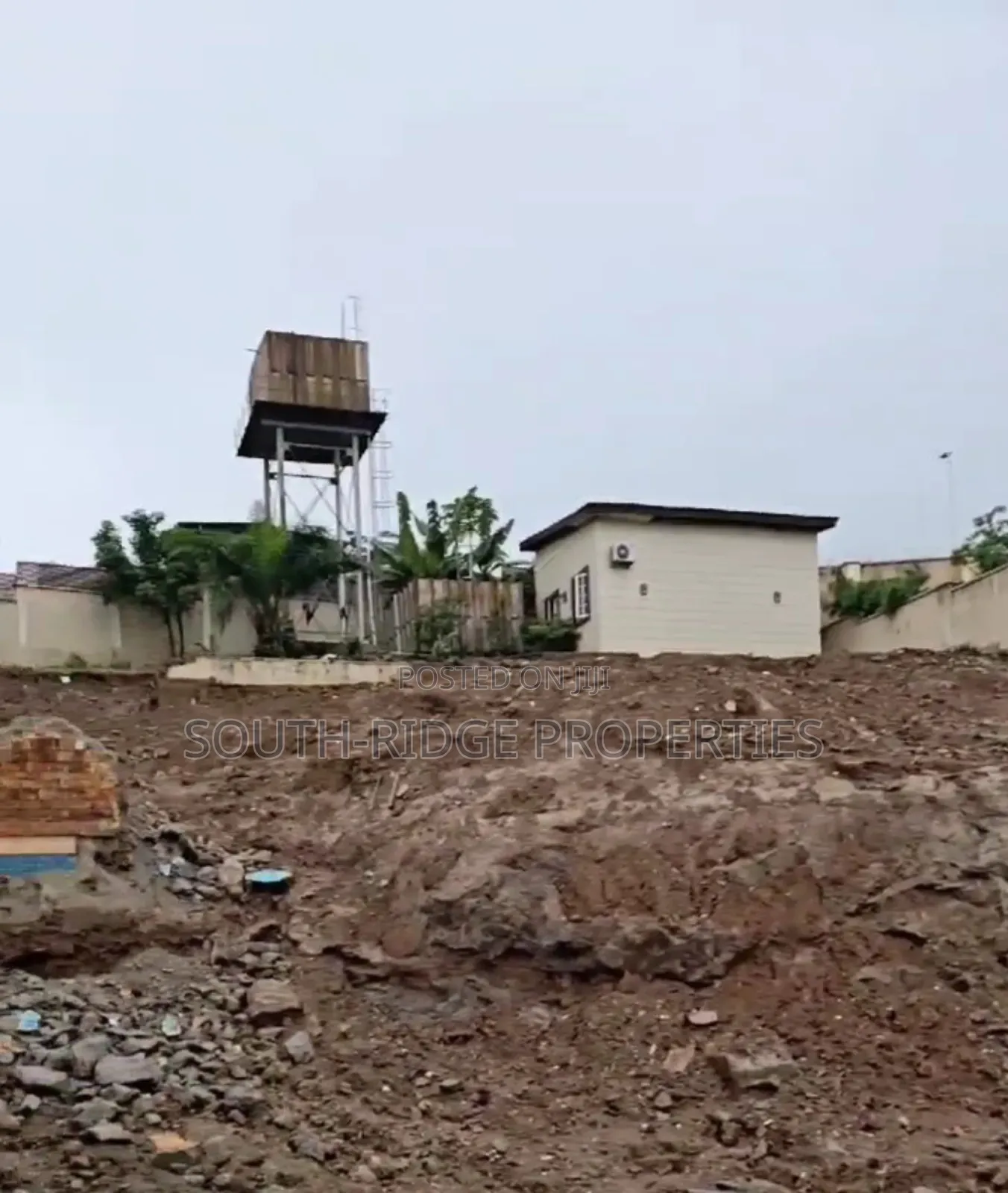 2,818.02m2 Residential Land With an Old Building