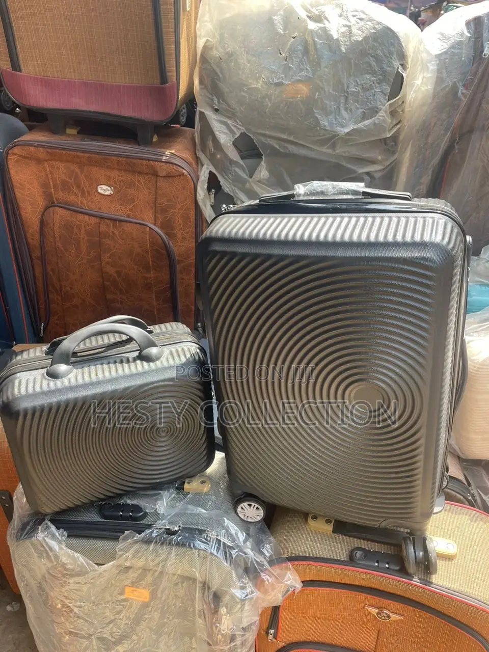 2 in 1 Traveling Luggage Box Kit and Small Size