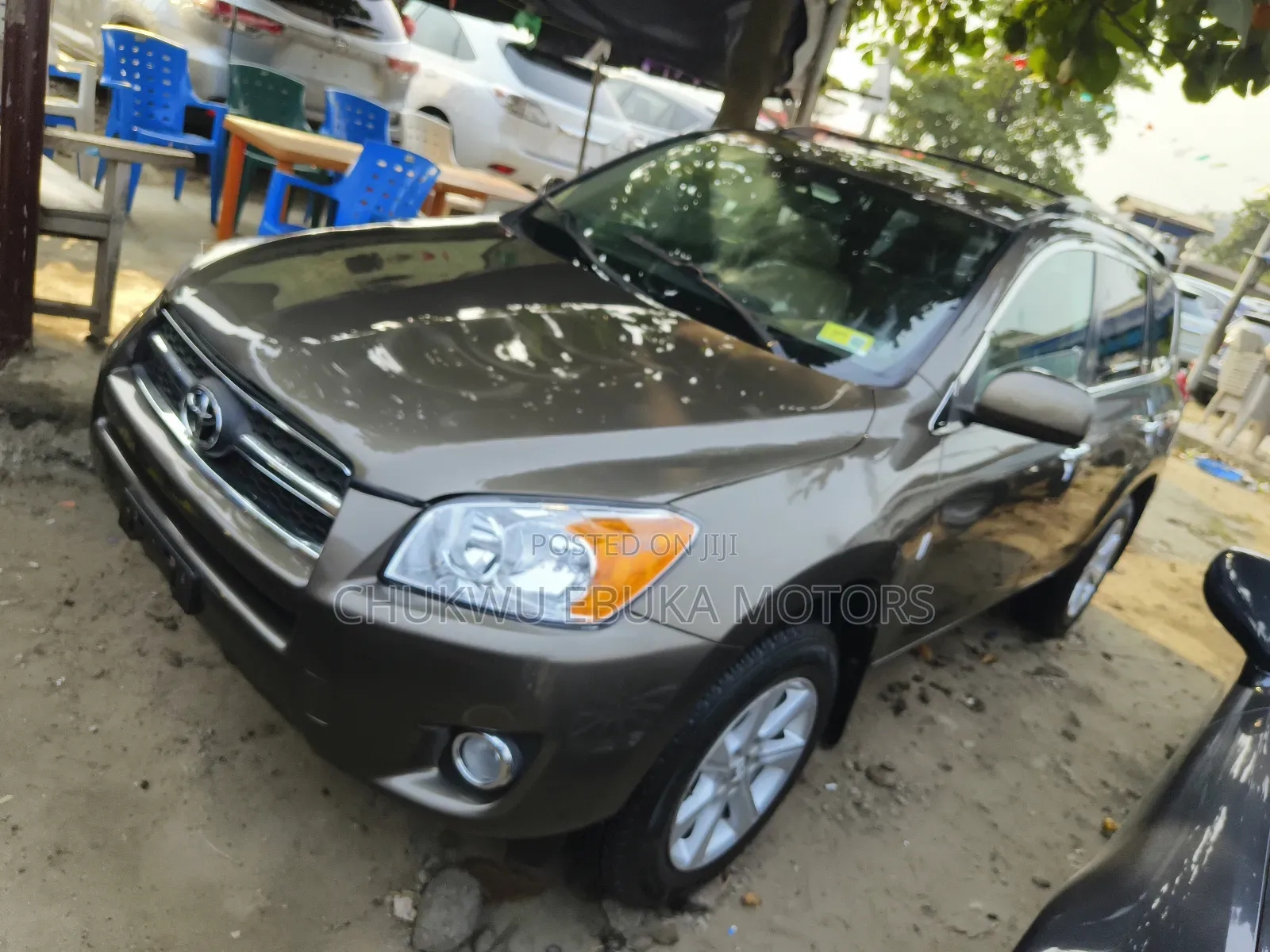 Toyota RAV4 2.5 2011 Brown