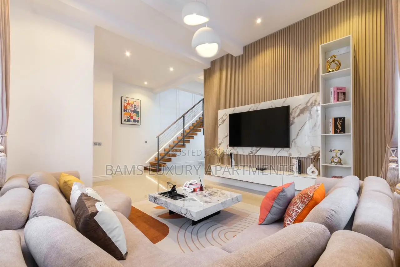 Book This Beautiful Luxurious 4 Beds Semi Detached Compound