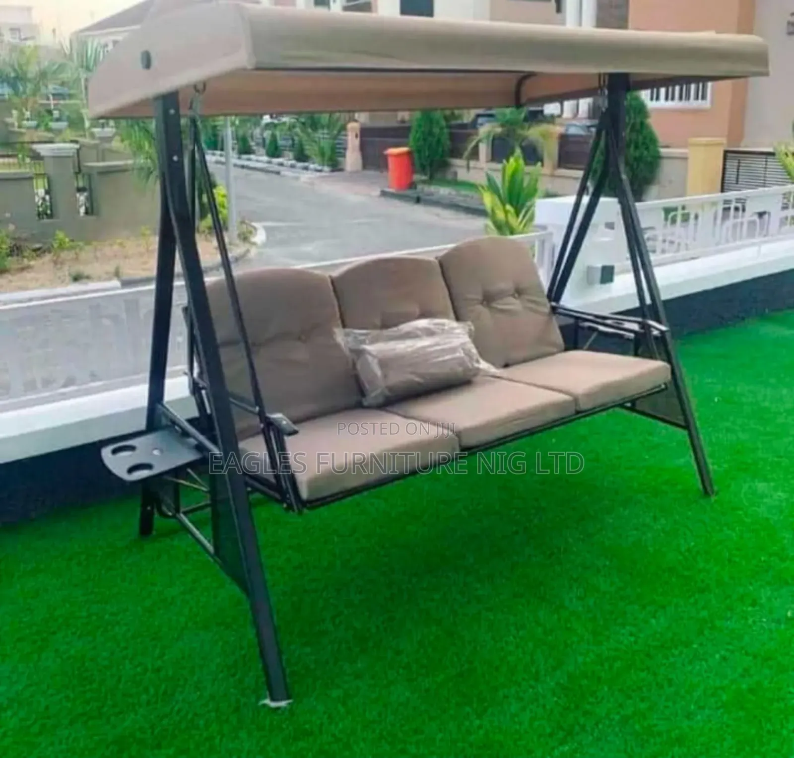 Top Notch Outdoor Swing