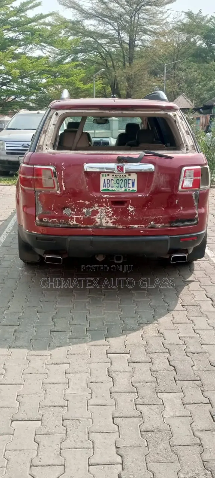 GMC Acadia 2007 Back Glass Available We Deliver and Fix