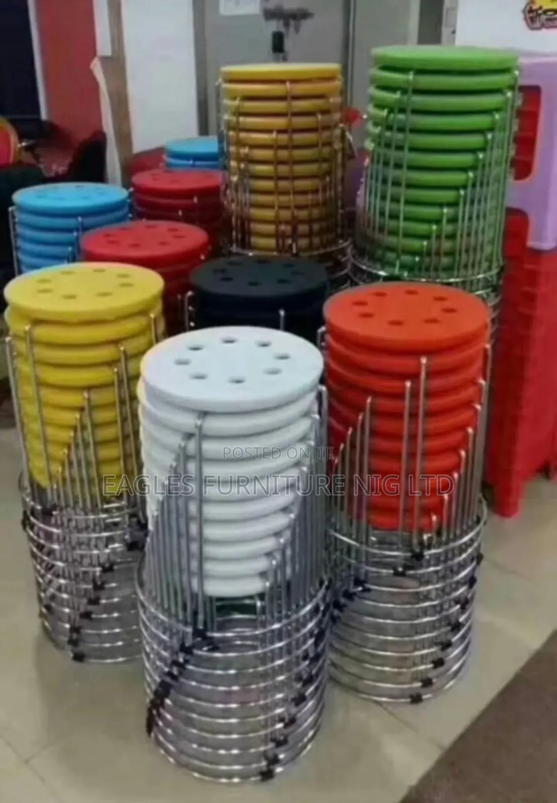 Metal Leg Round Stool, Simple and Unique