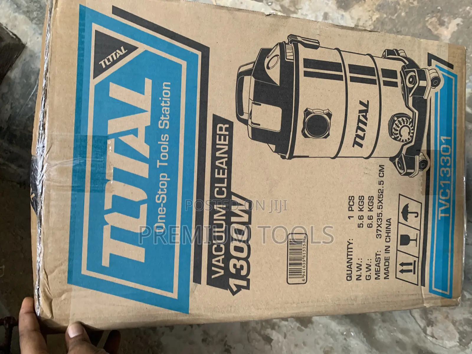 Total Vacuum Cleaner 1300w