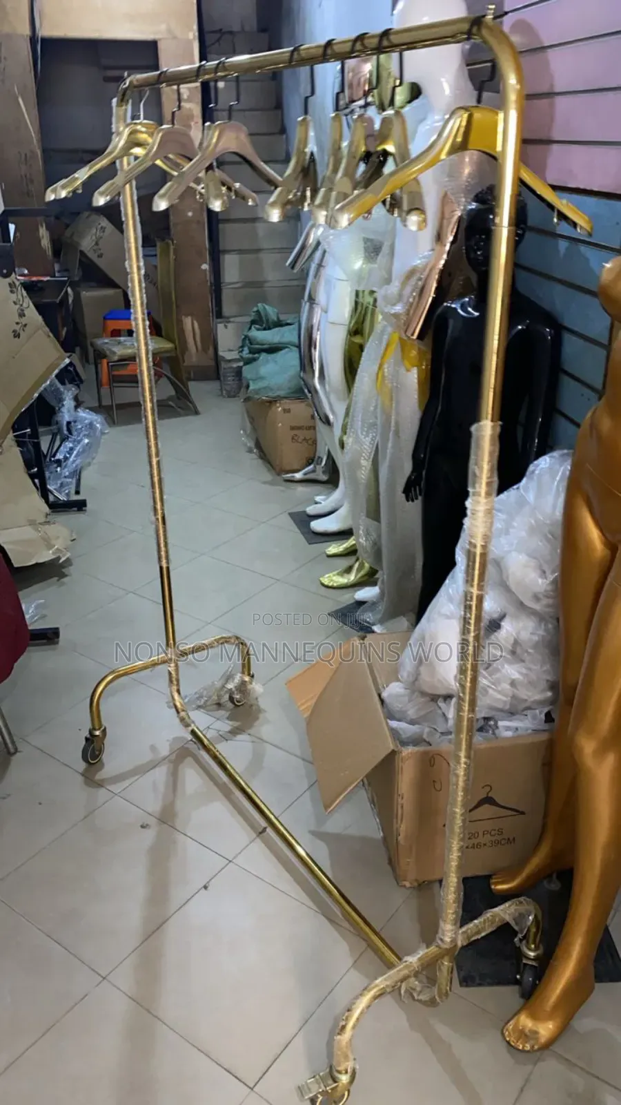 Single Gold Cloth Rack With Wheels