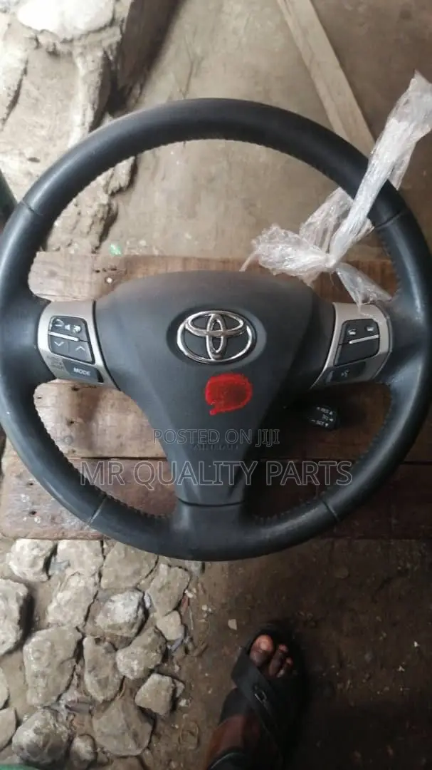 Steering Wheel For Toyota Corolla 2013,2014 Model