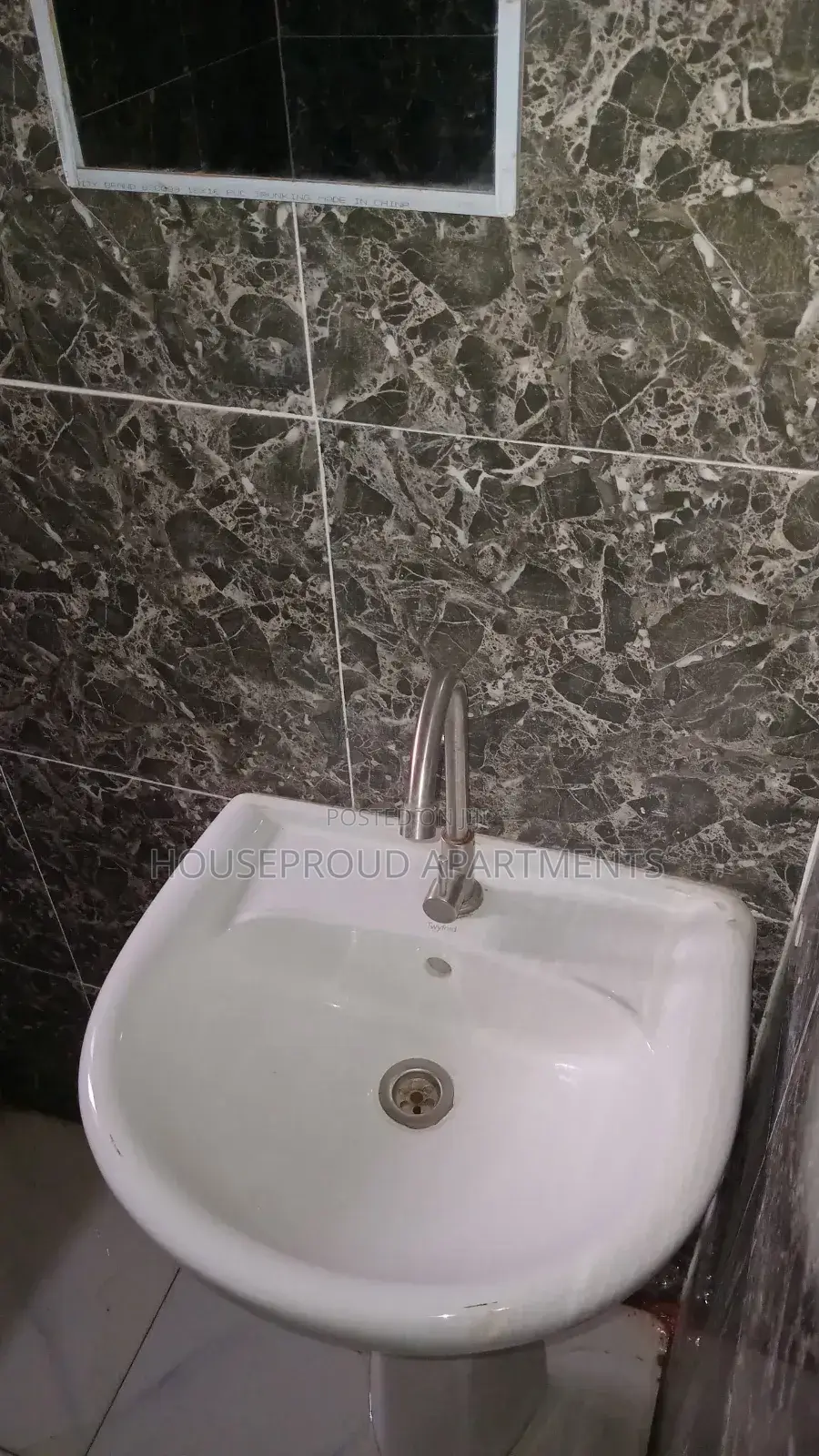 Furnished 1bdrm Shared Apartment in Houseproud, CHallenge / Ibadan