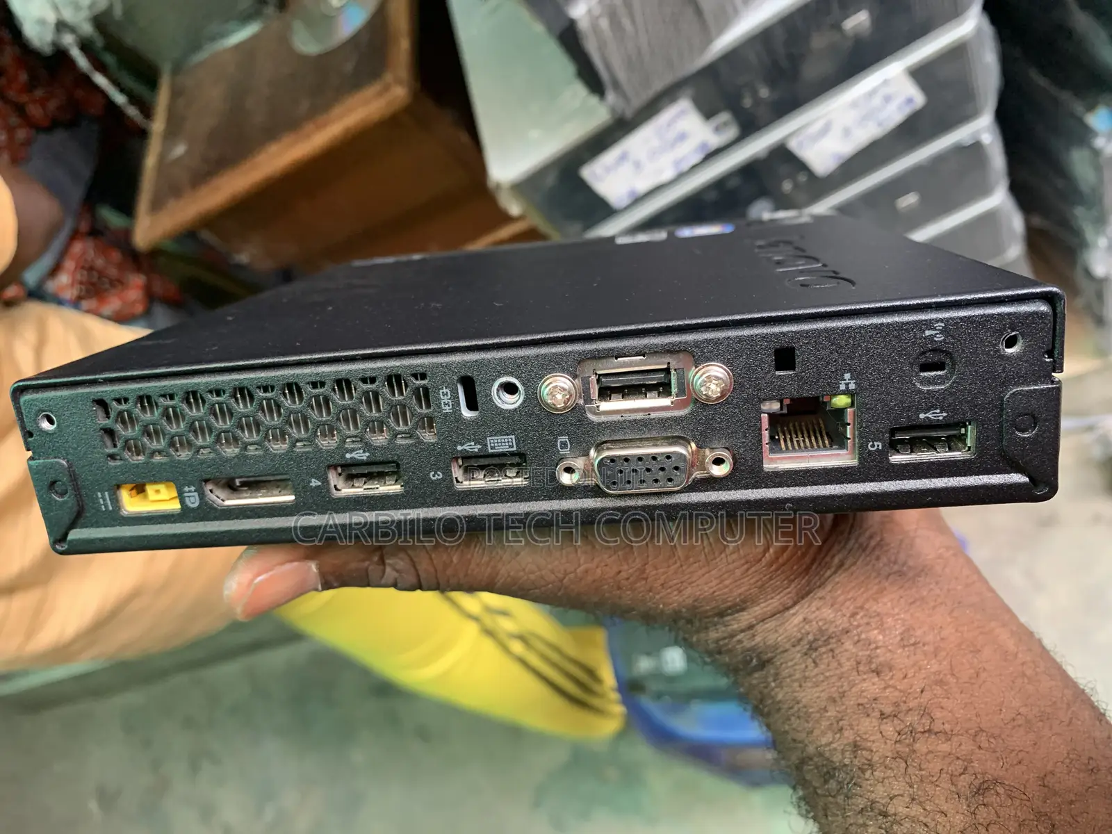 Desktop Computer Lenovo 4GB Intel Core I3 HDD 350GB