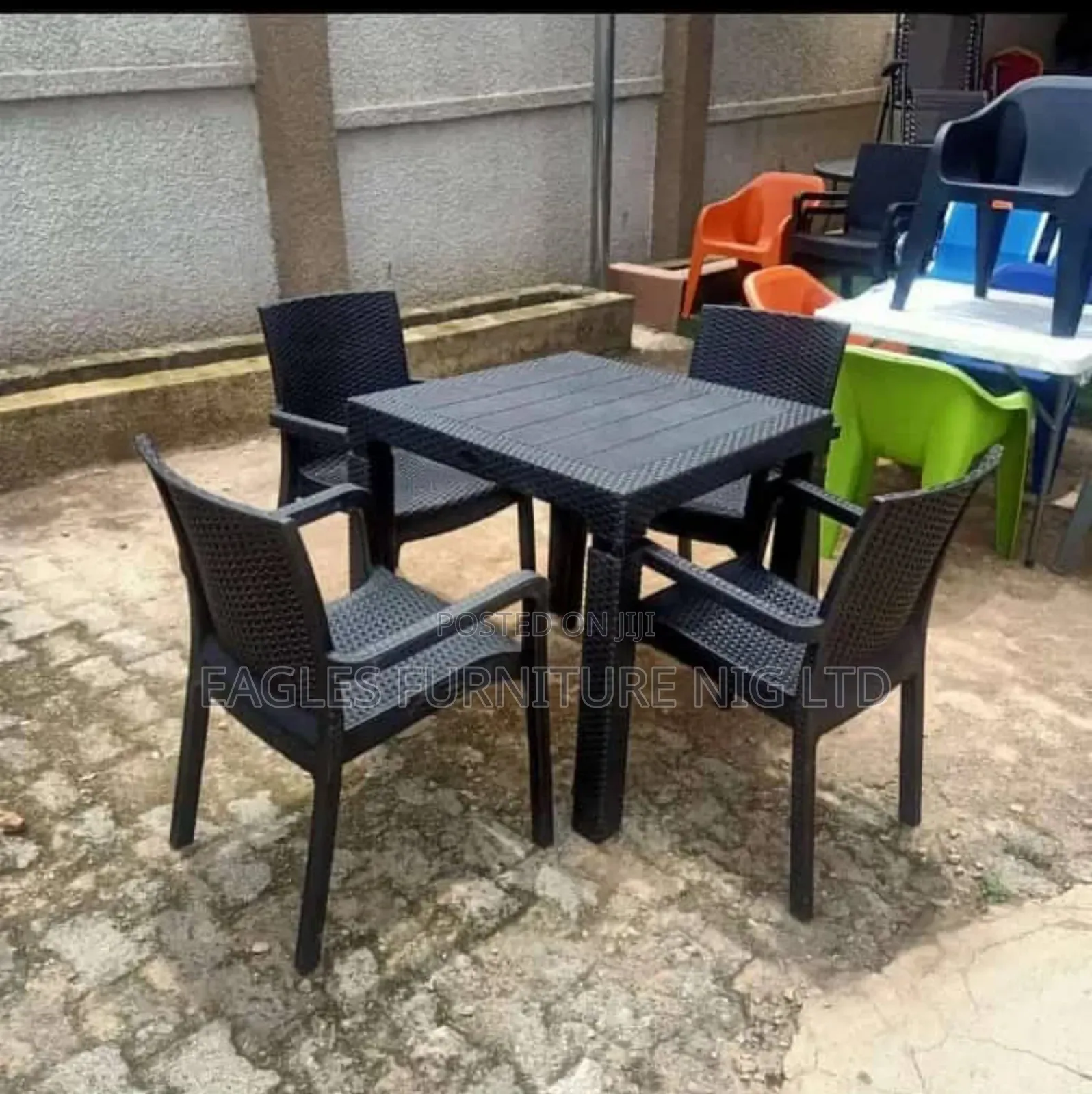 Outdoor Table With 4 Chairs