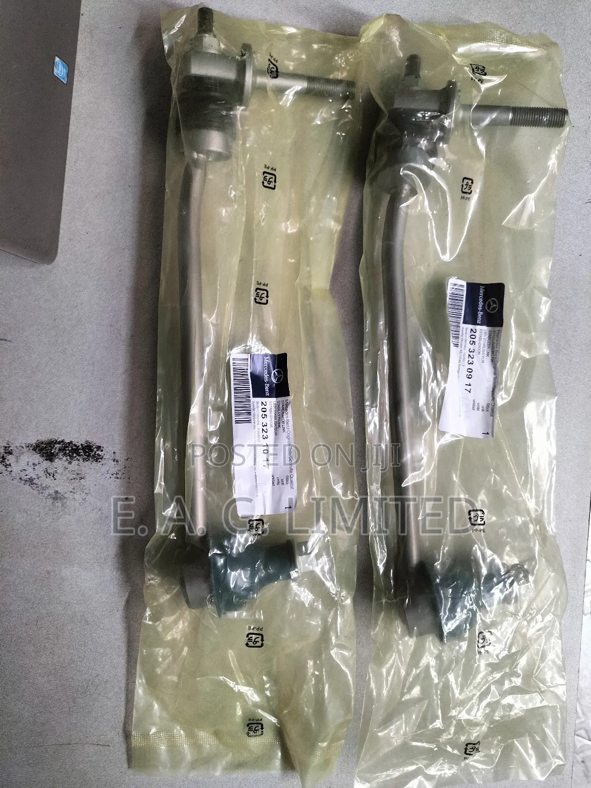 Mercedes-Benz Stabilizer Linkages 205-323-09 10-17