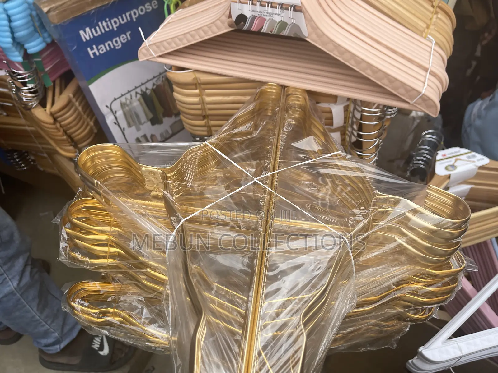 Quality Gold Hanger 10pcs