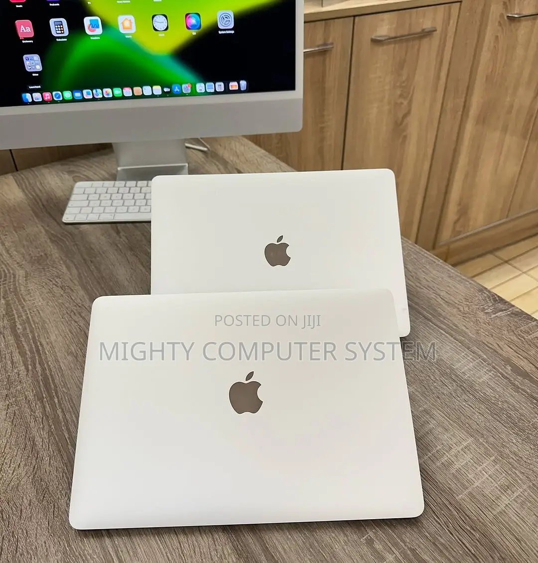 Laptop Apple MacBook Pro 16GB Intel Core I7 SSD 256GB
