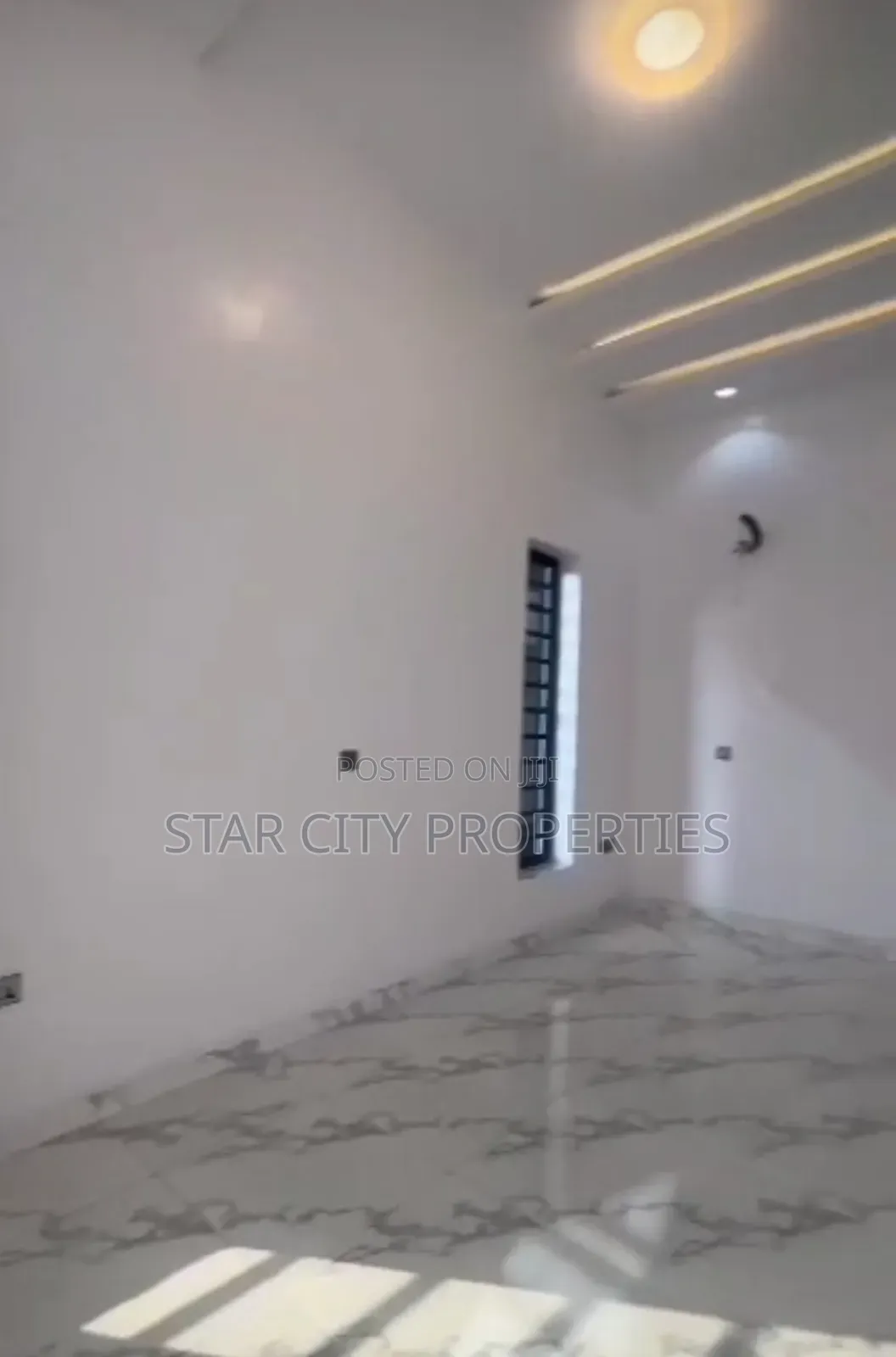 4bdrm Duplex in Adeniyi Jones for rent