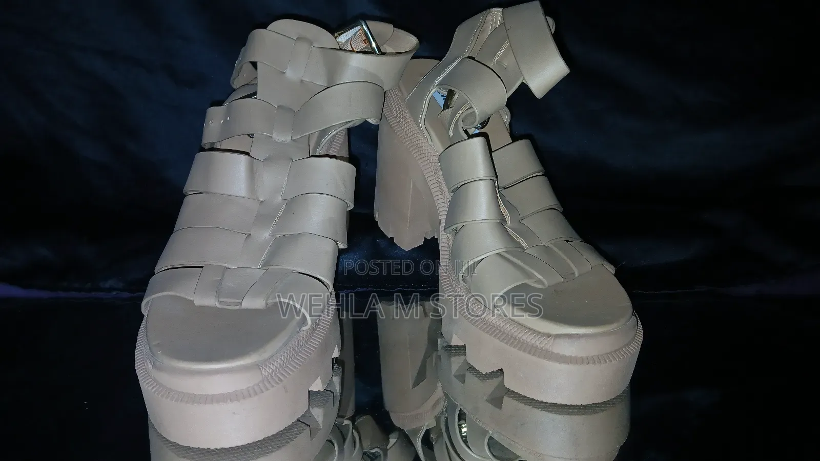 Steve Madden Womens Cosmic Ankle Strap Gladiator Sandals