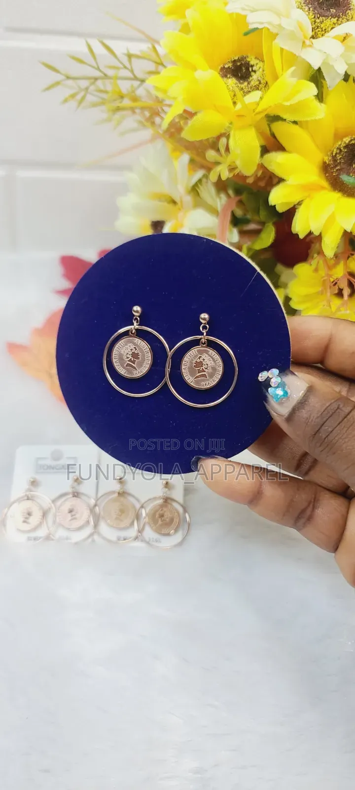 Rosegold Casual Loop Earring