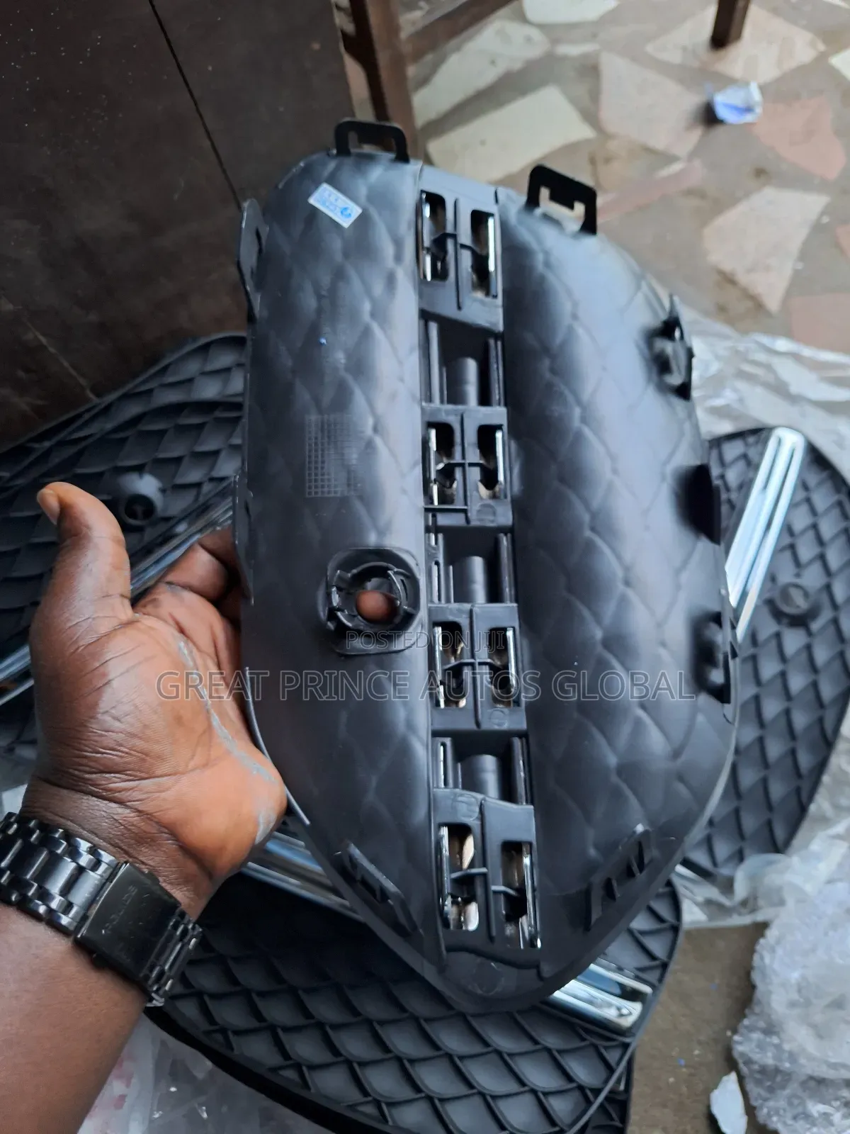 Fog Lamp Cover and Chrome Gle 292