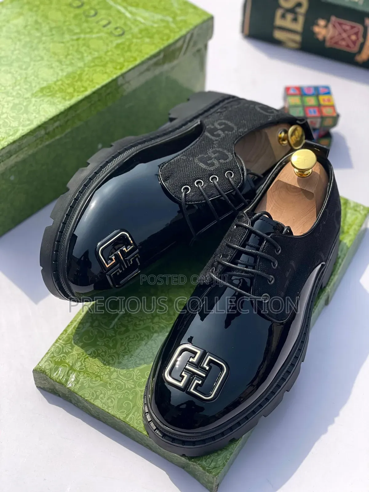 Men's Gucci Fabric/Glossy Leather Lace Up Shoe
