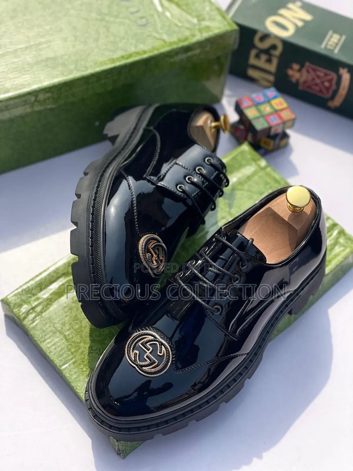 Lace Up Glossy Leather Gucci Shoes for Men