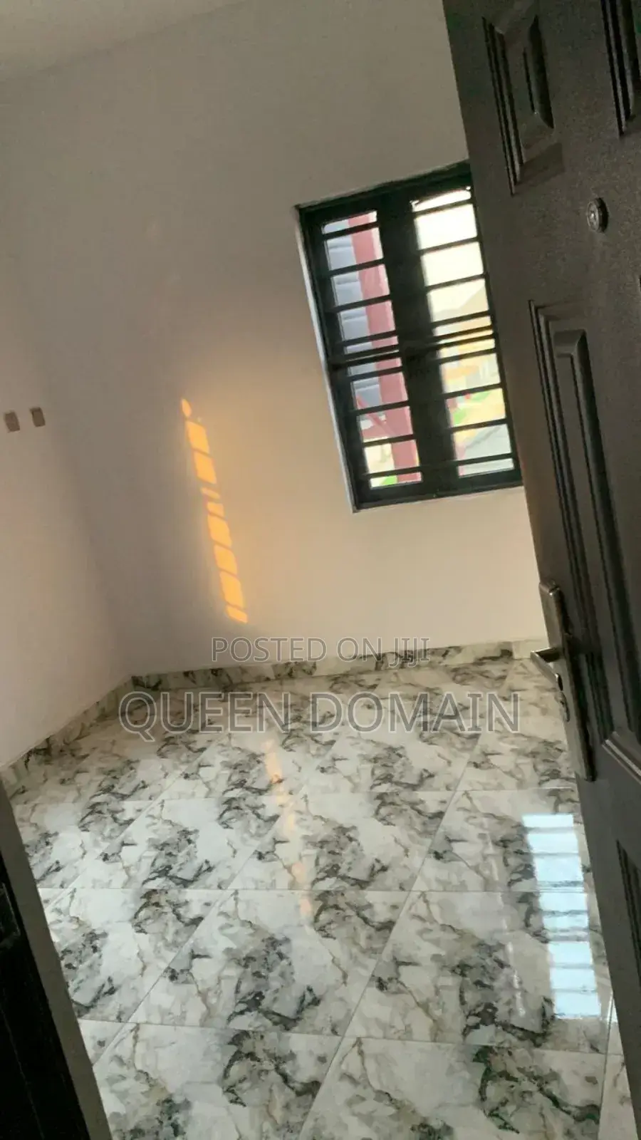 2bdrm Block of Flats in Miracle Zone, Sangotedo for rent