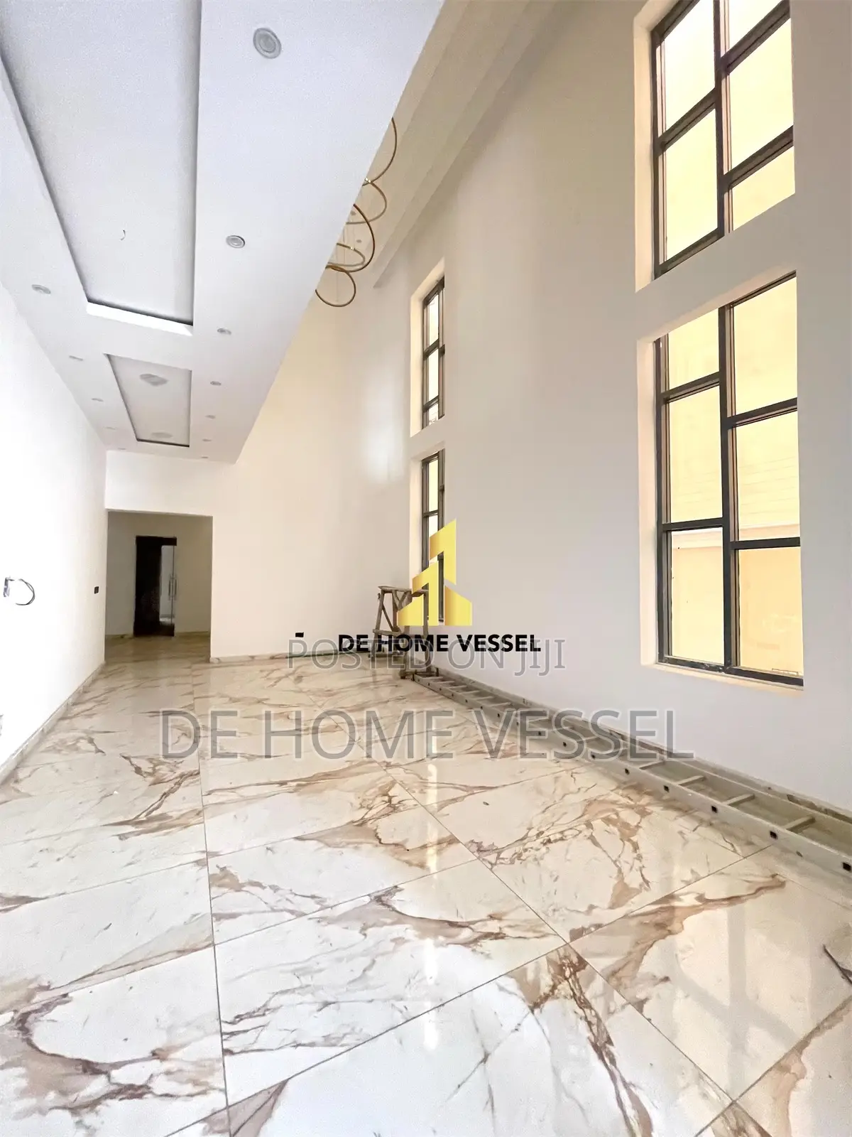 5bdrm Duplex in Lekki Phase 1 for sale
