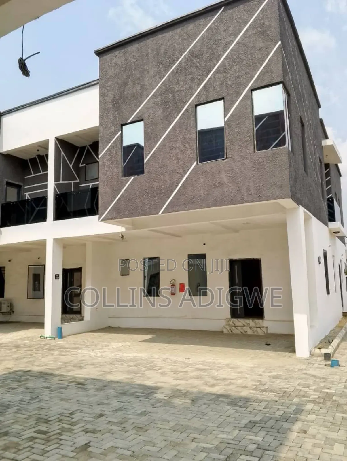 4bdrm Duplex in Abraham Adesanya for sale