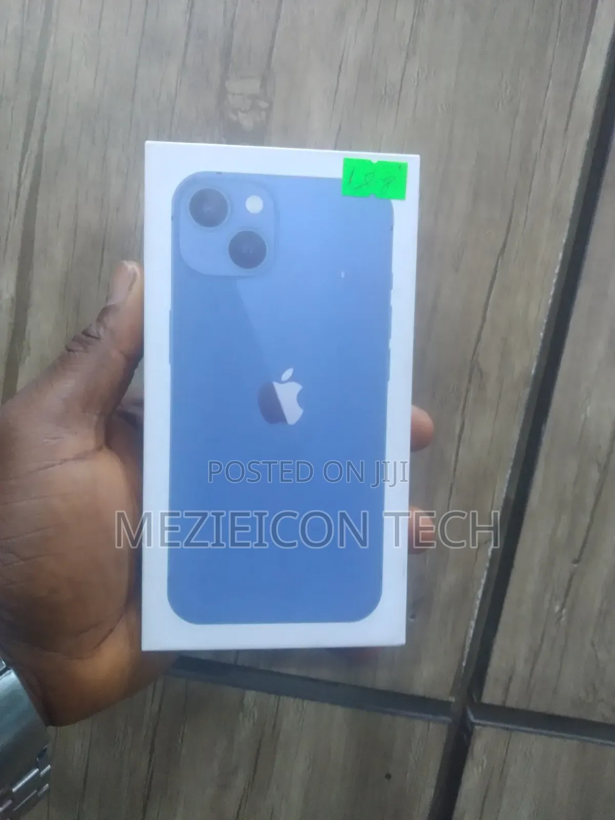 New Apple iPhone 13 128 GB Purple