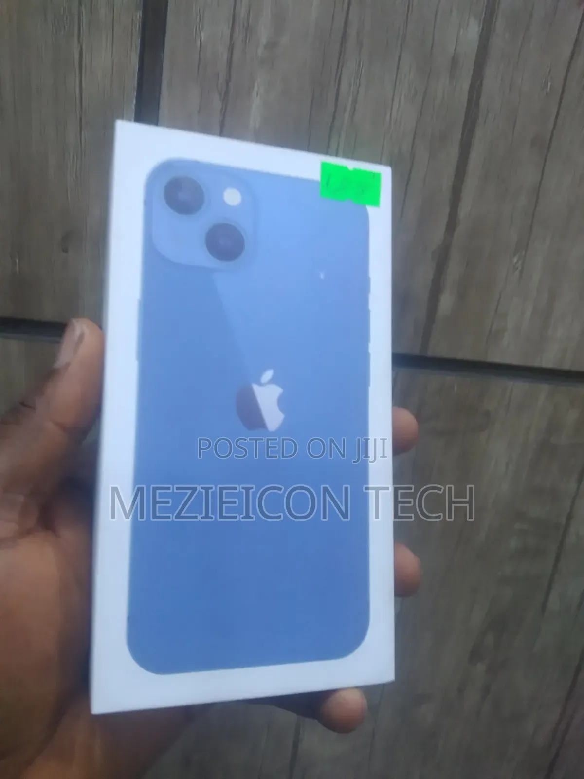 New Apple iPhone 13 128 GB Purple