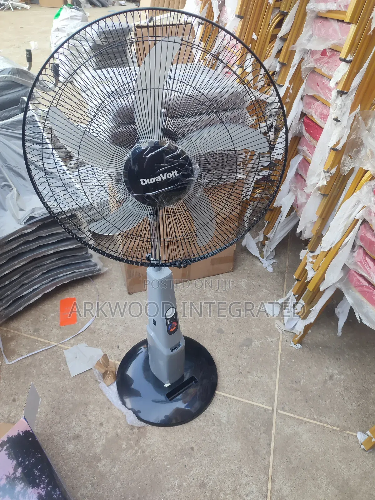 18inches Duravolt Rechargeable Standing Fan With Solar Panel