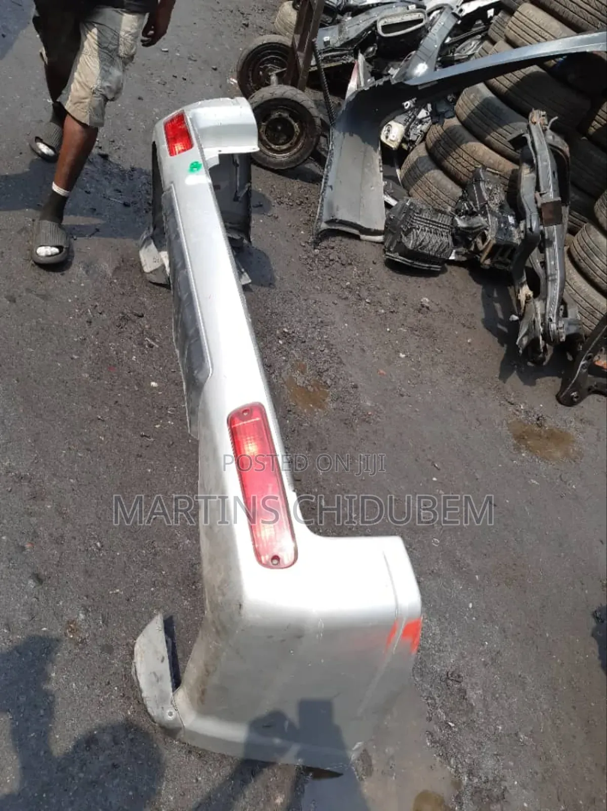 Back Bumper Mitsubishi Pajero 2005 Model