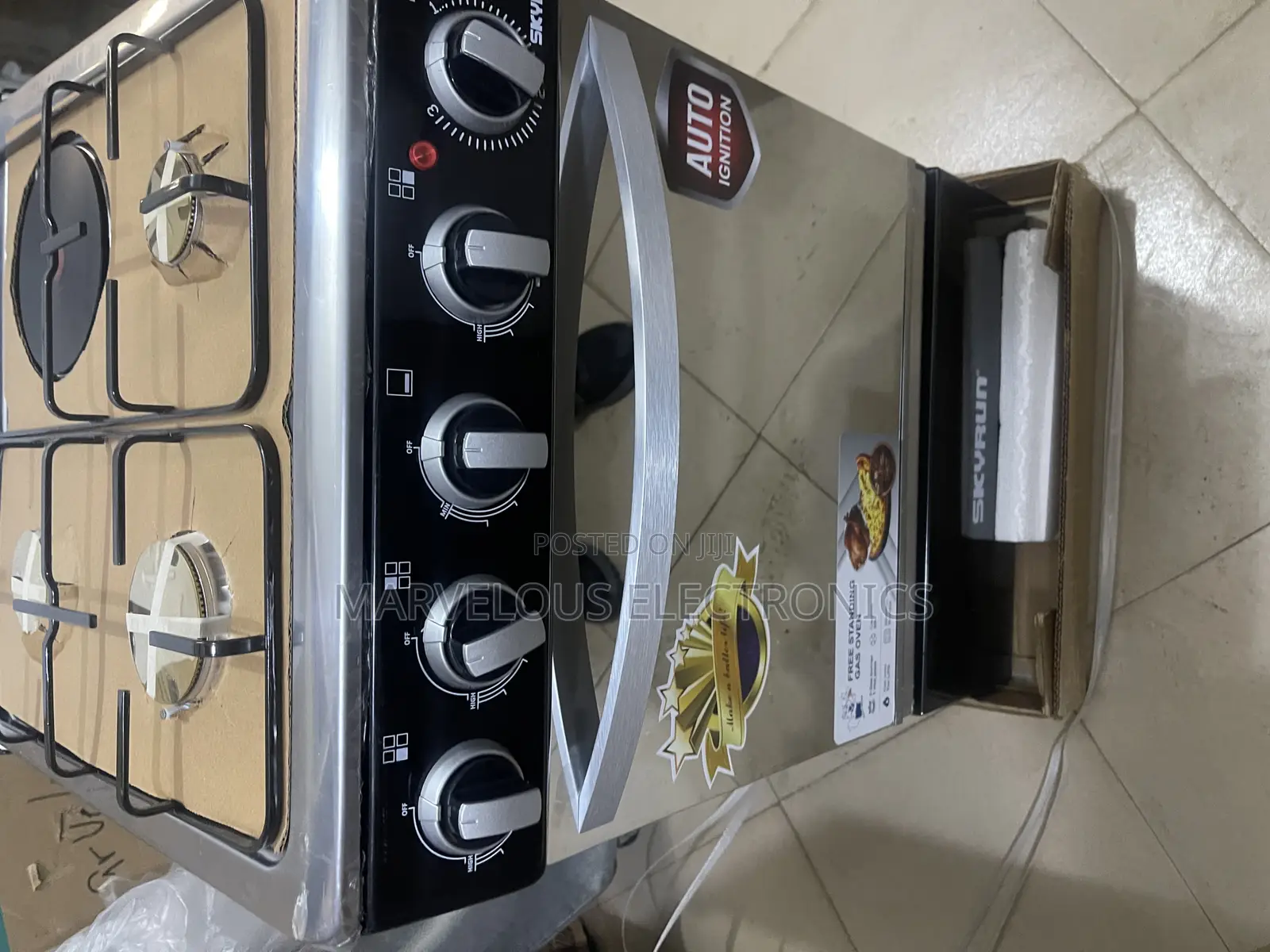 Brand New Skyrun 3by1 Standing Cooker With Over and Grill