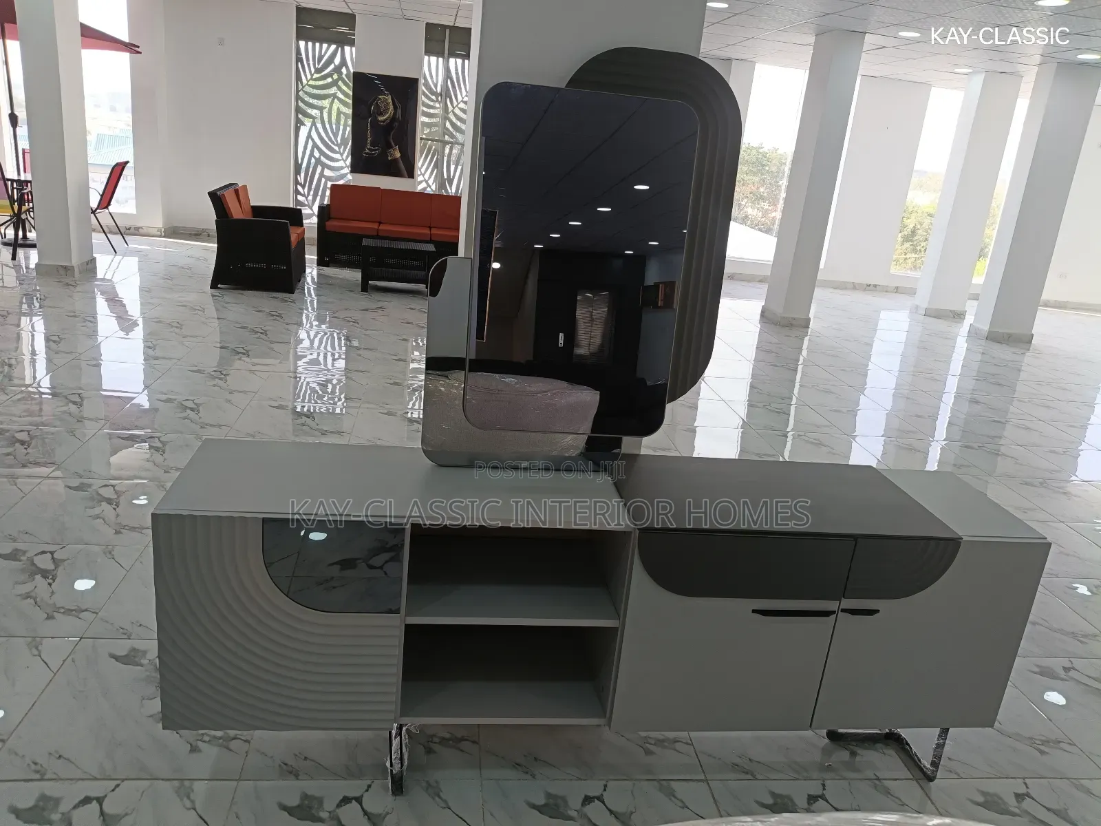 Console Table and Mirror 