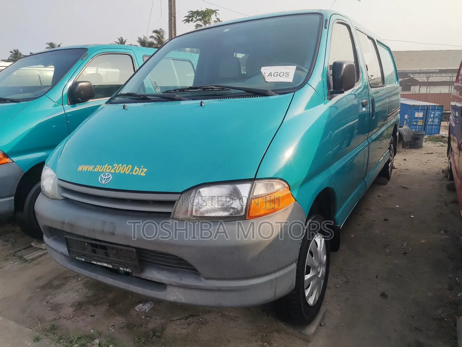 Toyota HiAce 2004 Green