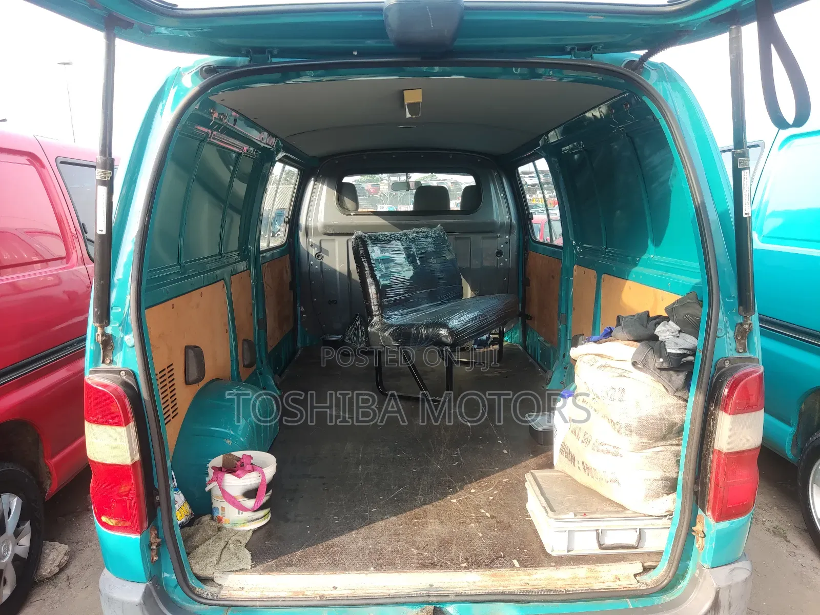 Toyota HiAce 2004 Green