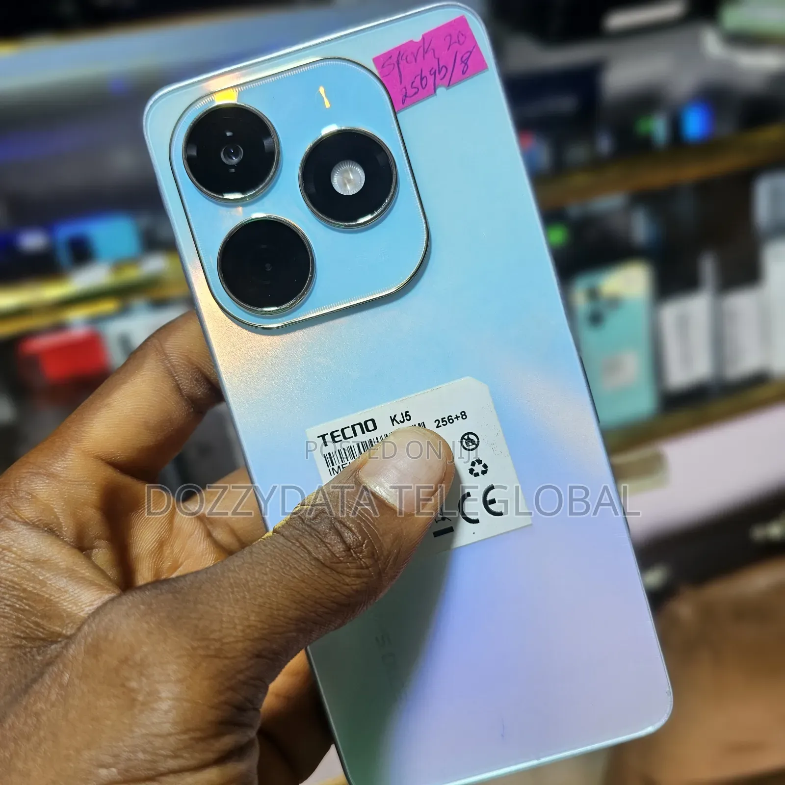 Tecno Spark 20 256 GB