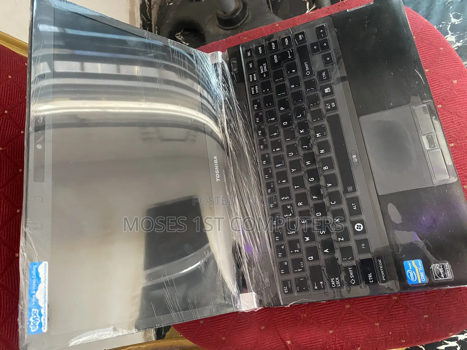 New Laptop Toshiba 4GB Intel Core I5 SSHD (Hybrid) 250GB