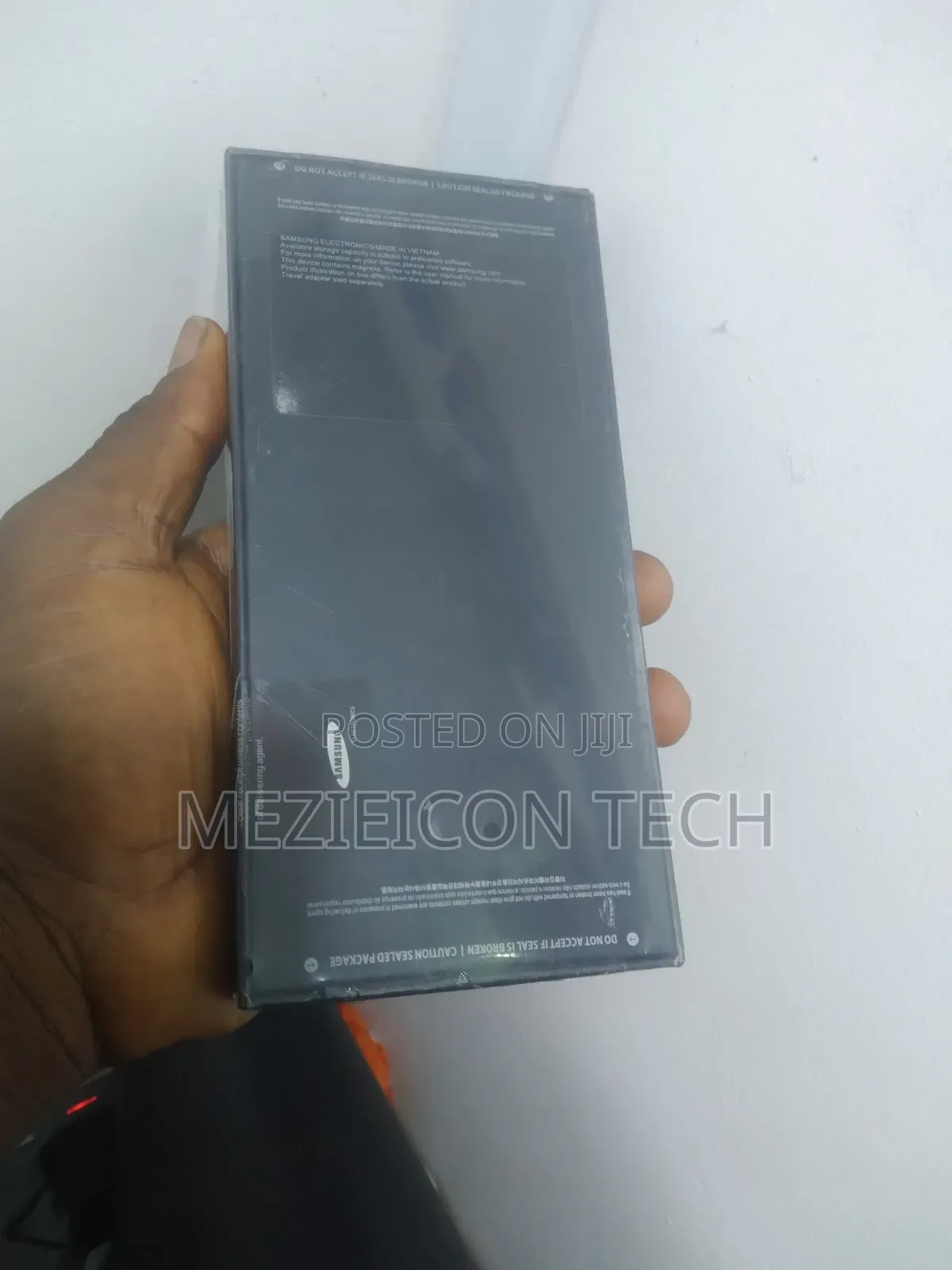 New Samsung Galaxy Z Flip 5 256 GB