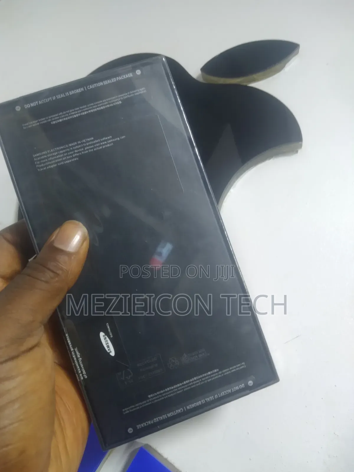 New Samsung Galaxy S24 Ultra 256 GB
