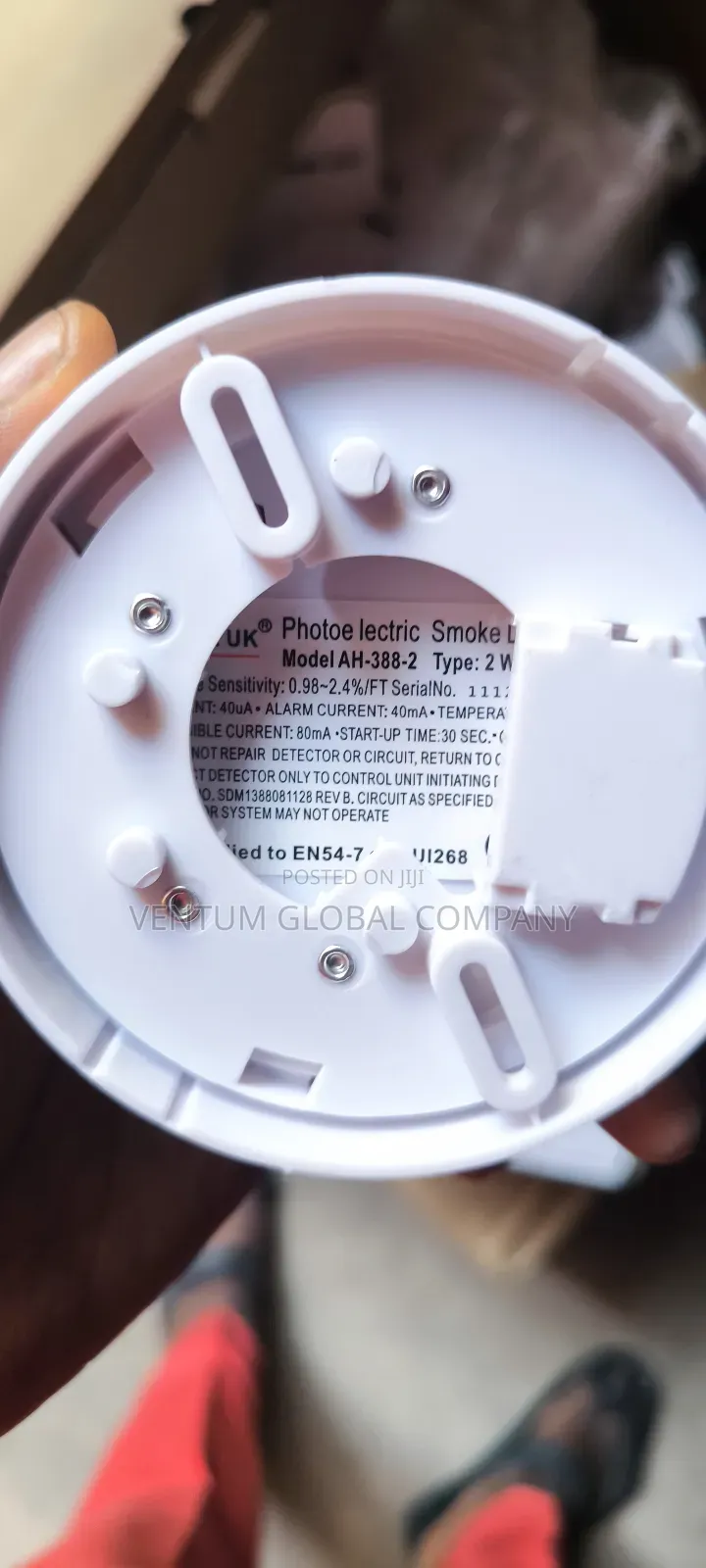 Smoke Detector Battery and Electricity