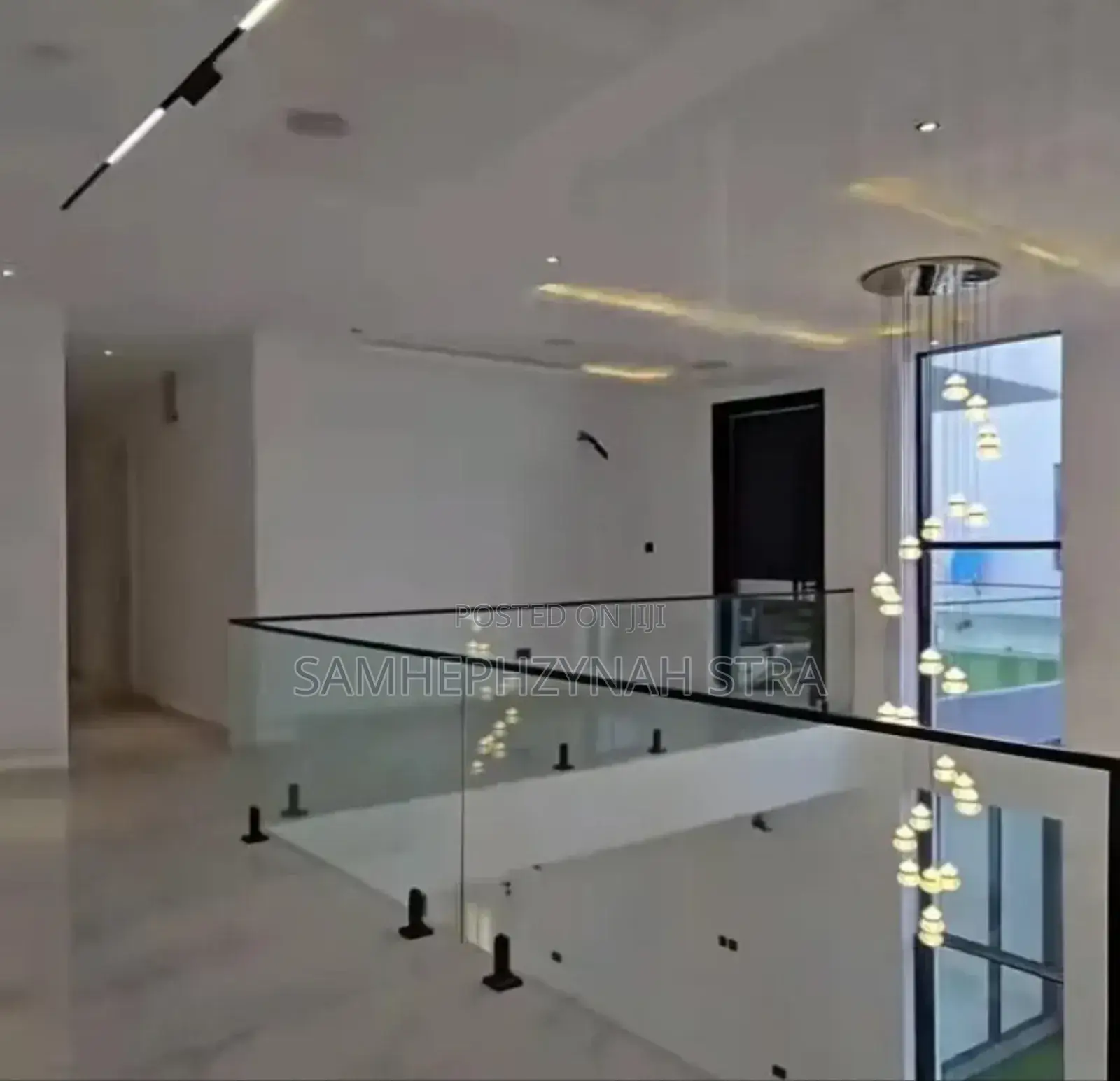 Glass Handrail With Spigot.